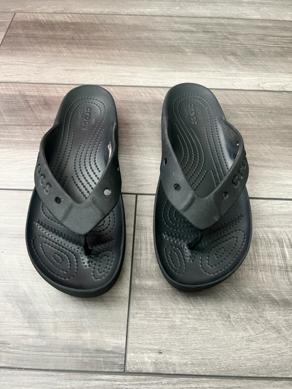 CROCS Black Platform Sandal- 8 - Picture 2 of 13